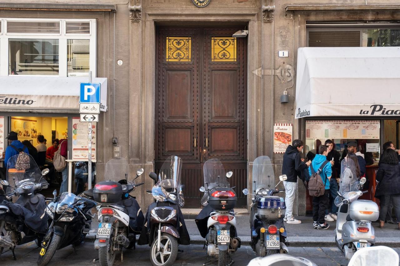 Appartamento Dietro Fontana Del Nettuno Bologna Kültér fotó